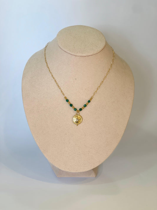 Collar piedras verdes