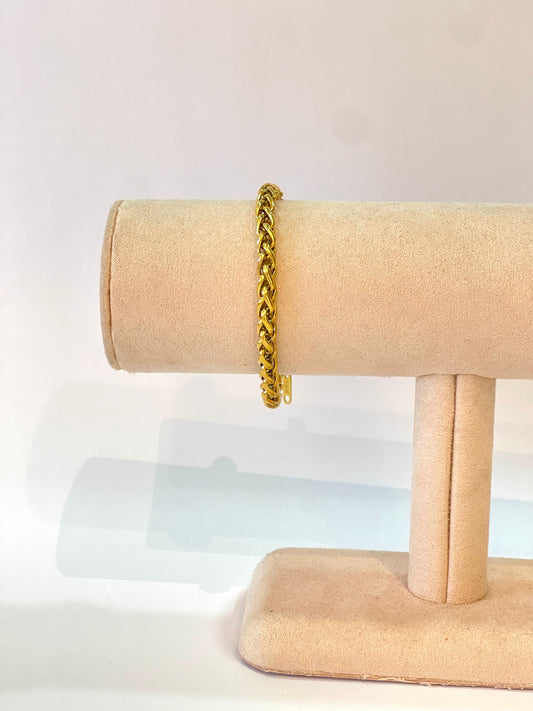 Pulsera entrelazada